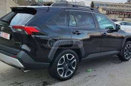 Toyota, RAV4