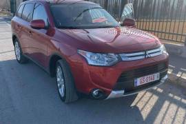 Mitsubishi, Outlander