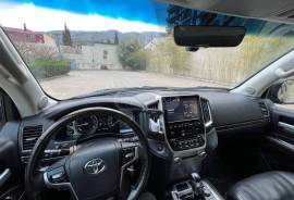 Toyota, Land Cruiser