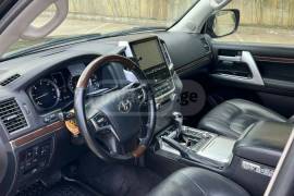 Toyota, Land Cruiser