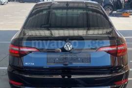 Volkswagen, Jetta