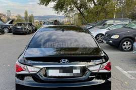 Hyundai, Sonata