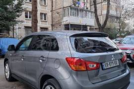 Mitsubishi, Outlander