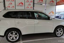 Mitsubishi, Outlander