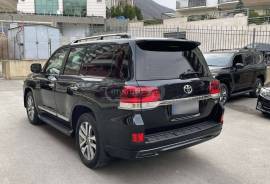 Toyota, Land Cruiser