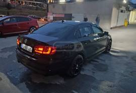 Volkswagen, Jetta