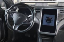 Tesla, Model X