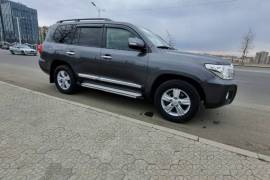 Toyota, Land Cruiser