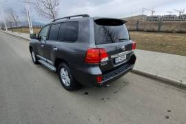 Toyota, Land Cruiser