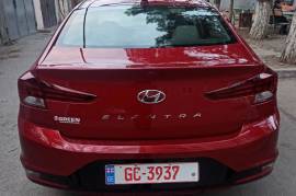 Hyundai, Elantra