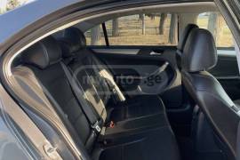 Volkswagen, Jetta