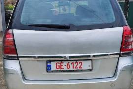 Opel, Zafira