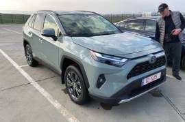 Toyota, RAV4