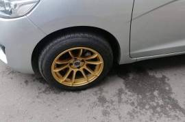 დისკები და საბურავები