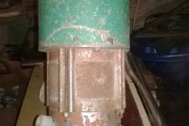 სპეც.ტექნიკის ნაწილები, ტუმბოები