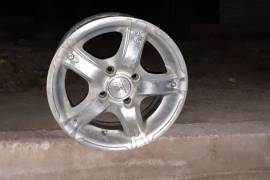 ავტონაწილები, დისკები და საბურავები, დისკები