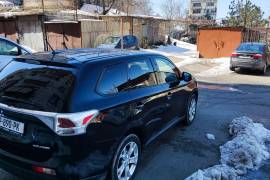 Mitsubishi, Outlander