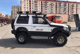 Mitsubishi, Pajero