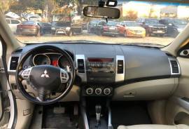 Mitsubishi, Outlander