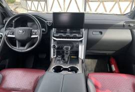 Toyota, Land Cruiser