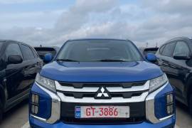 Mitsubishi, Outlander