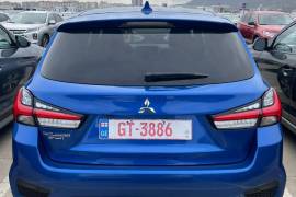 Mitsubishi, Outlander