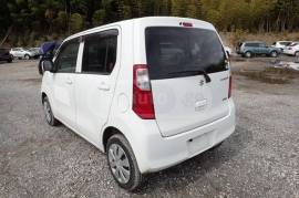 Suzuki , Wagon R+
