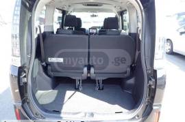 Toyota, Voxy