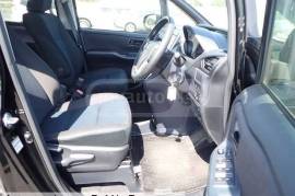 Toyota, Voxy