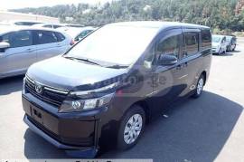 Toyota, Voxy