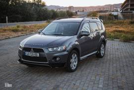 Mitsubishi, Outlander