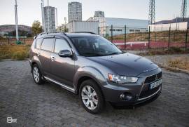 Mitsubishi, Outlander