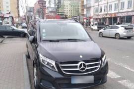 Mercedes-Benz, V-Class, V 220