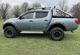 Mitsubishi, L200