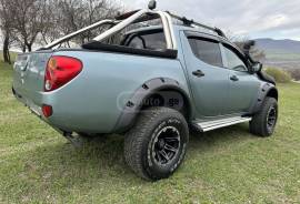 Mitsubishi, L200