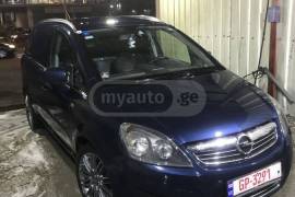 Opel, Zafira
