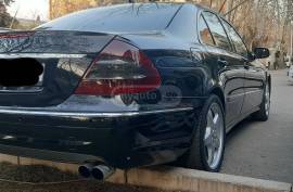 Mercedes-Benz, E CLASS, E 220