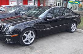 Mercedes-Benz, E CLASS, E 220