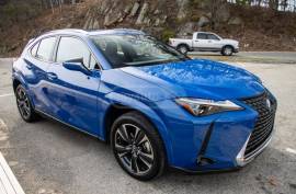 Lexus, UX series, UX 200