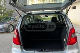 Mercedes-Benz, A-Class, A 180