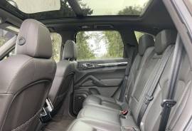 Porsche, Cayenne