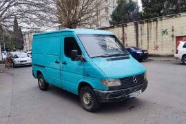 Mercedes-Benz, Sprinter