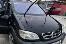 Opel, Zafira