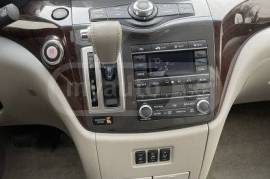 Nissan, Quest