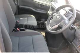 Toyota, Voxy