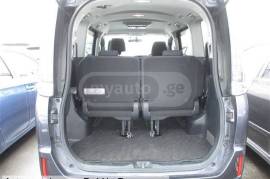 Toyota, Voxy