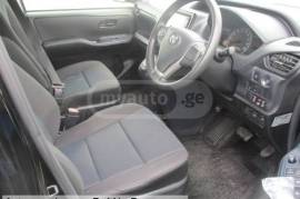 Toyota, Voxy
