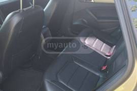 Volkswagen, Passat