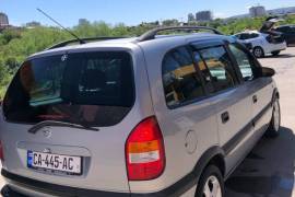 Opel, Zafira