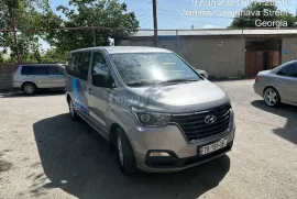 Hyundai, H Series, H-1